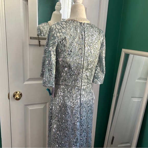 Light Aqua Sequin Long Gown, Mother of Bride/Groom 4 NWT - Picture 13 of 13
